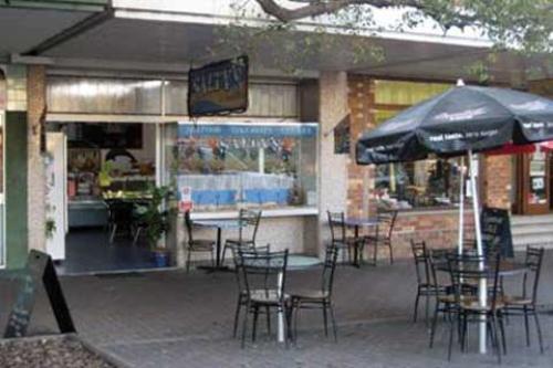 SALTY SEAFOOD - DINE IN OR TAKEAWAY!
